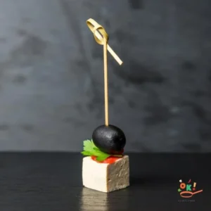 Канапе з сиром тофу, імбиром і оливою