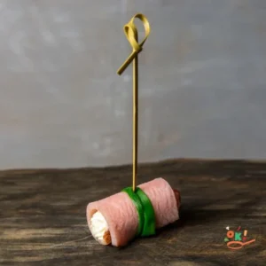 Рулетики з шинкою і сирним мусом